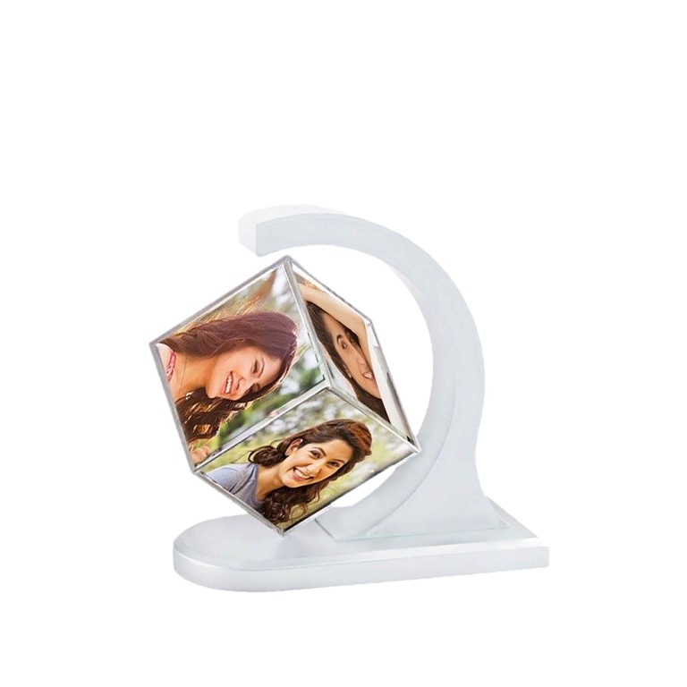 مكعب مغناطيس ابيض